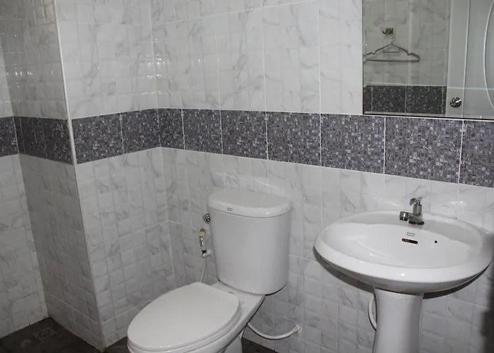 Awa Don Muang Hotel